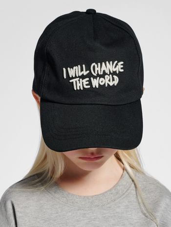 stsWORLD CAP